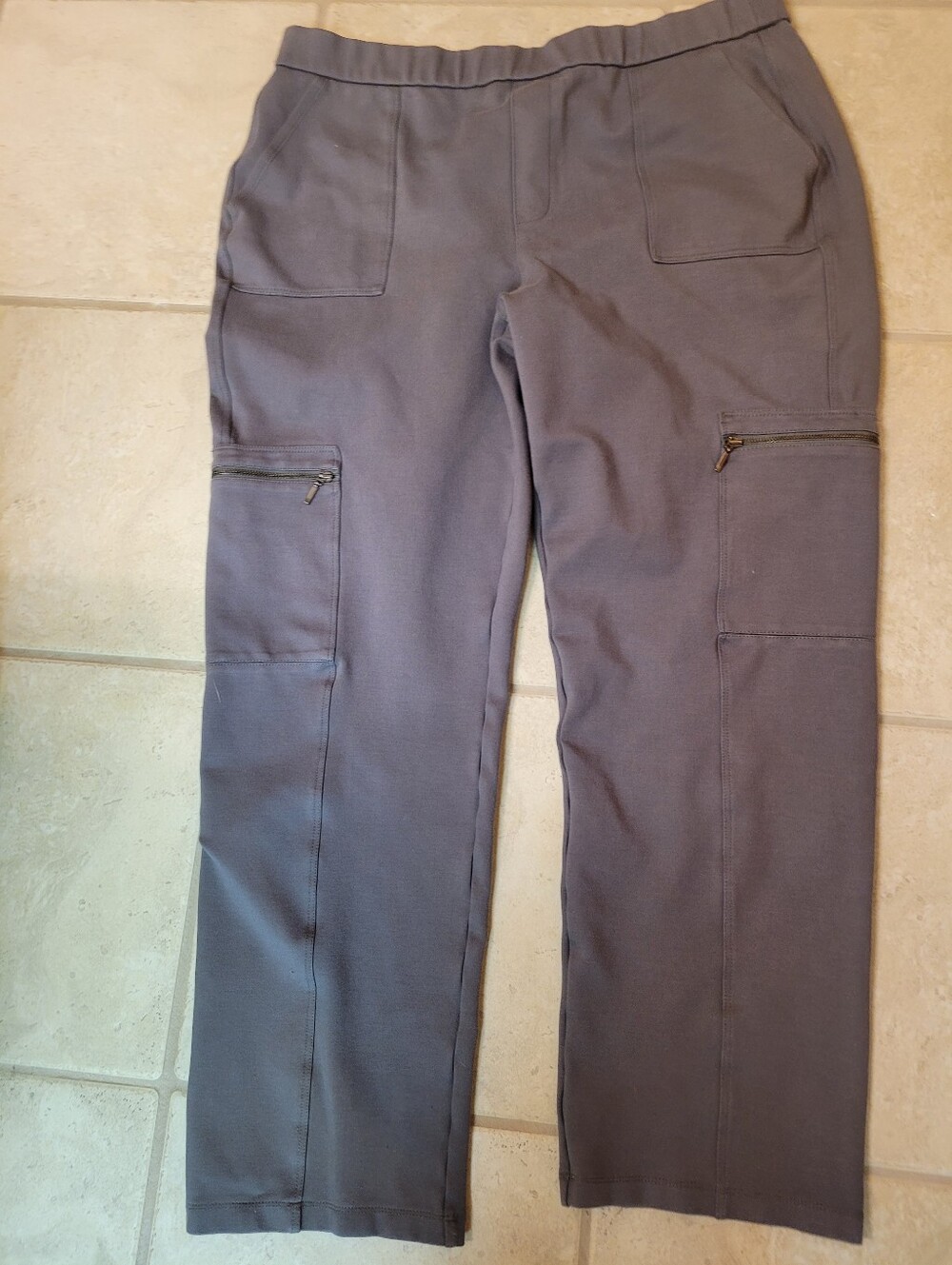 Susan Graver womans Gray Cargo Pants with Zip Pockets